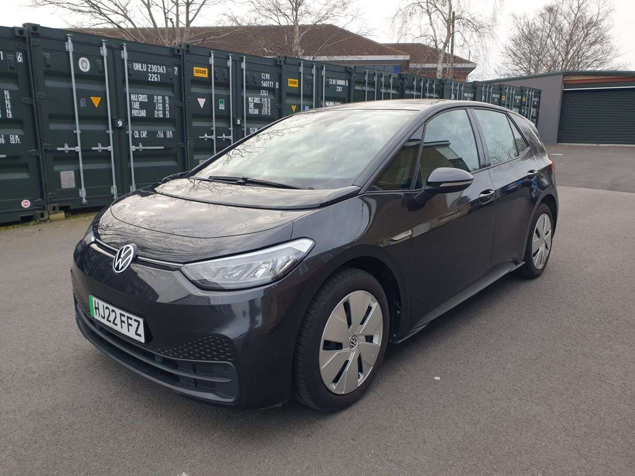 A 2022 VOLKSWAGEN ID.3 Pro Performance 58kWh Life Hatchback 5dr Electric Auto (204 ps) one owner 1 A 2022 VOLKSWAGEN ID.3 Pro Performance 58kWh Life Hatchback 5dr Electric Auto (204 ps) one owner 1