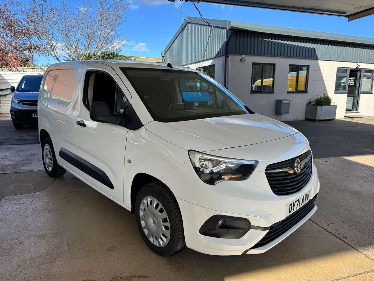 A 2021 VAUXHALL COMBO 1.5 Turbo D 2300 Sportive Panel Van 4dr Diesel Manual L1 H1 Euro 6 (100 ps) A 2021 VAUXHALL COMBO 1.5 Turbo D 2300 Sportive Panel Van 4dr Diesel Manual L1 H1 Euro 6 (100 ps)