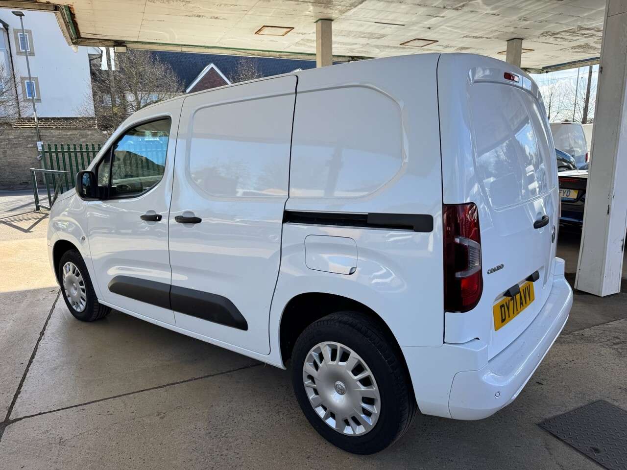 A 2021 VAUXHALL COMBO 1.5 Turbo D 2300 Sportive Panel Van 4dr Diesel Manual L1 H1 Euro 6 (100 ps) A 2021 VAUXHALL COMBO 1.5 Turbo D 2300 Sportive Panel Van 4dr Diesel Manual L1 H1 Euro 6 (100 ps)