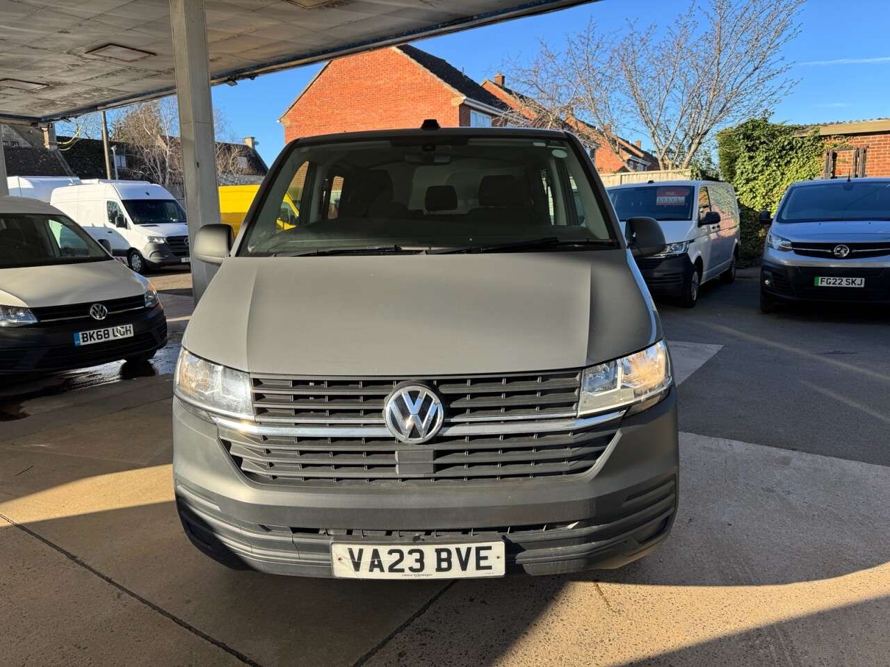 A 2023 VOLKSWAGEN TRANSPORTER 2.0 TDI T30 Startline Business Kombi Double Cab 5dr Diesel Manual FWD SWB E A 2023 VOLKSWAGEN TRANSPORTER 2.0 TDI T30 Startline Business Kombi Double Cab 5dr Diesel Manual FWD SWB E