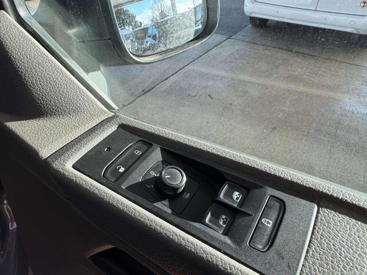 2023 VOLKSWAGEN TRANSPORTER 2023 VOLKSWAGEN TRANSPORTER