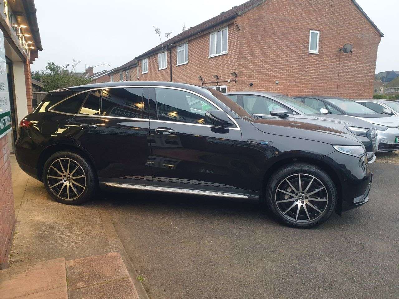 A 2022 MERCEDES-BENZ EQC EQC 400 80kWh AMG Line SUV 5dr Electric Auto 4MATIC (408 ps) EQC400 one own A 2022 MERCEDES-BENZ EQC EQC 400 80kWh AMG Line SUV 5dr Electric Auto 4MATIC (408 ps) EQC400 one own