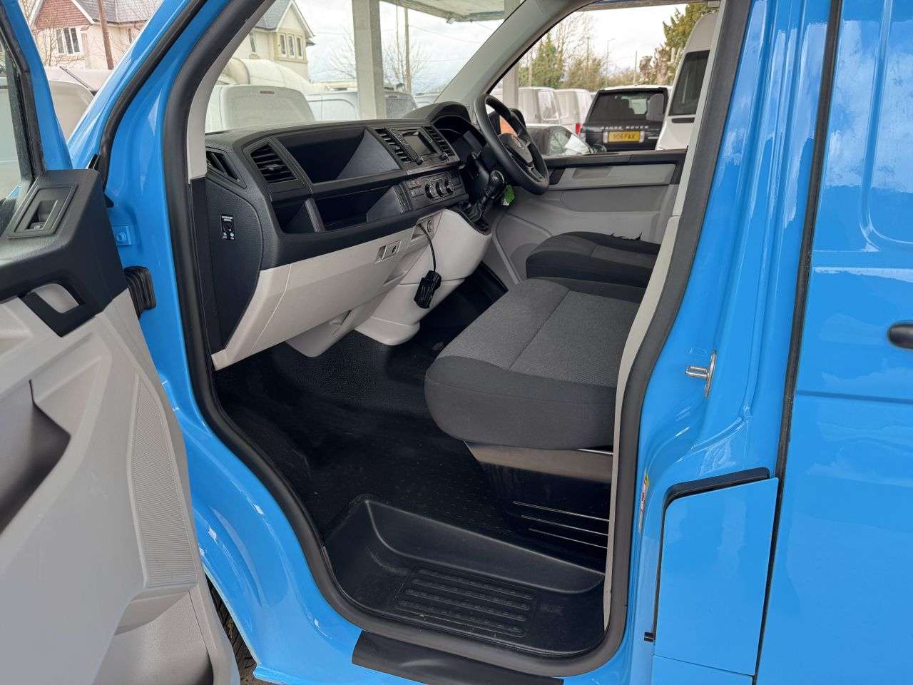 2017 VOLKSWAGEN TRANSPORTER 2017 VOLKSWAGEN TRANSPORTER