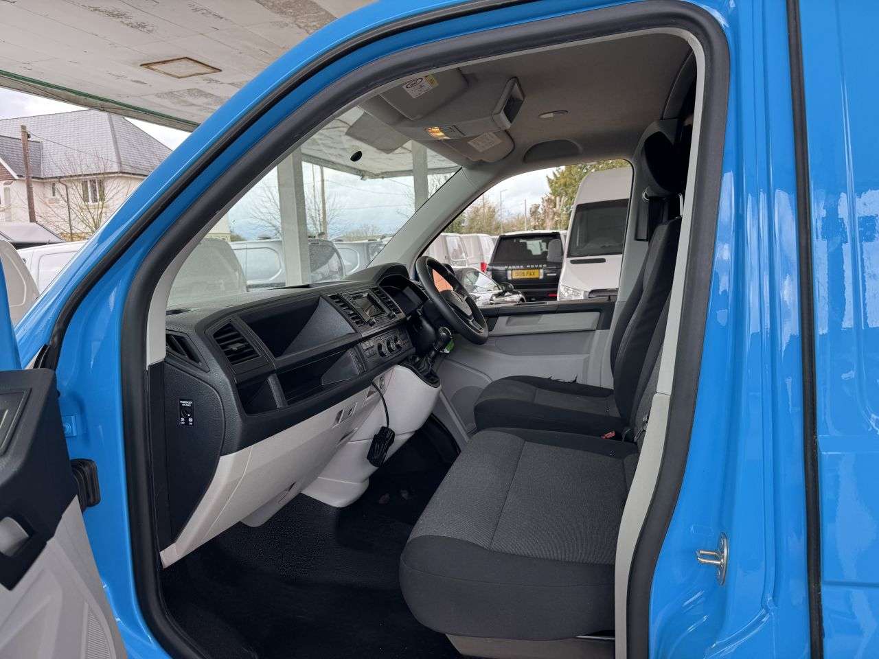 2017 VOLKSWAGEN TRANSPORTER 2017 VOLKSWAGEN TRANSPORTER