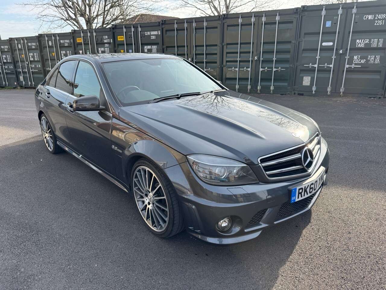 A 2010 MERCEDES-BENZ C-CLASS 6.3 C63 V8 AMG Saloon 4dr Petrol G-Tronic Euro 5 (457 ps) A 2010 MERCEDES-BENZ C-CLASS 6.3 C63 V8 AMG Saloon 4dr Petrol G-Tronic Euro 5 (457 ps)