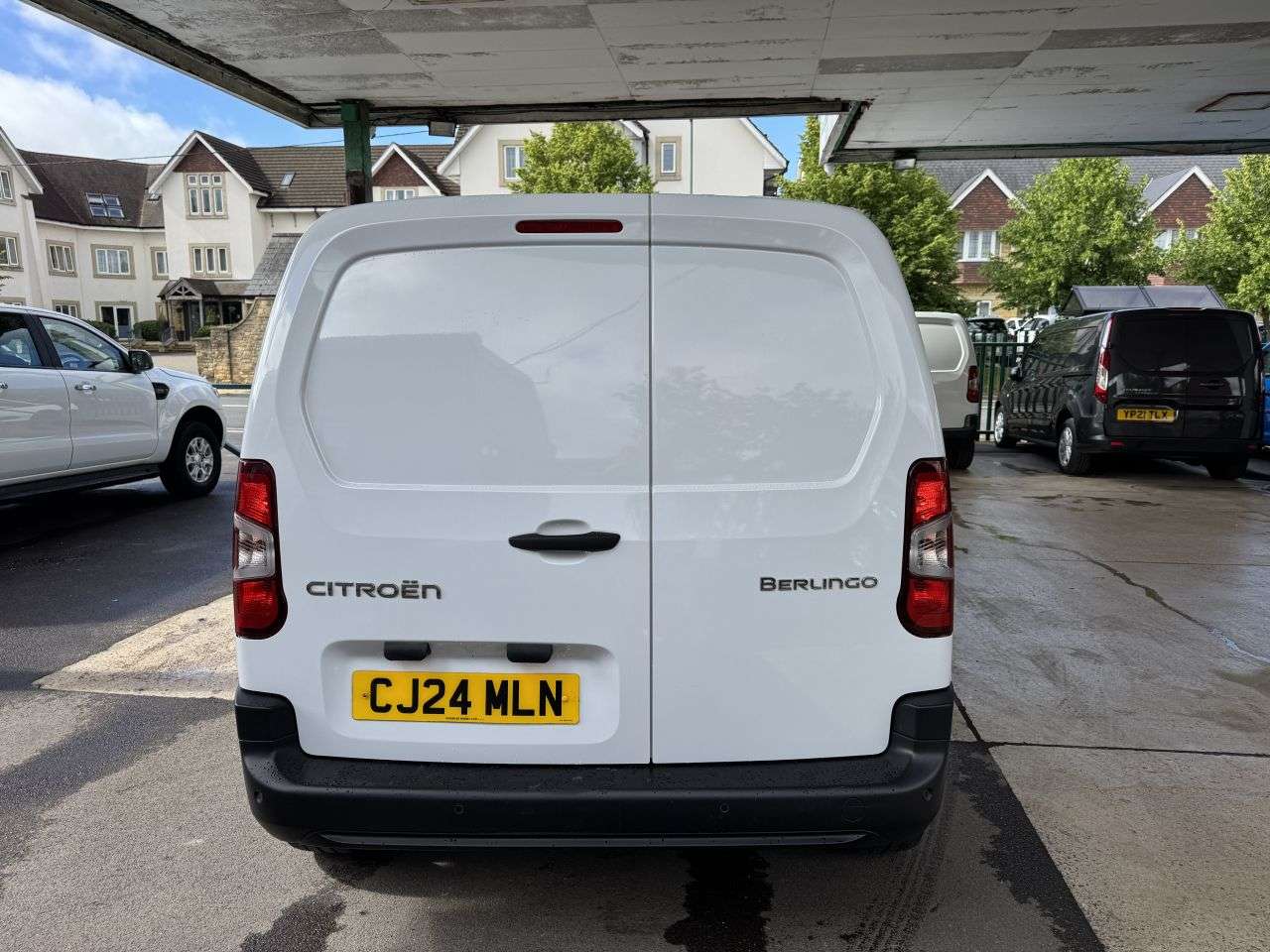 A 2024 CITROEN BERLINGO 1.5 BlueHDi 1000 Enterprise M Panel Van 5dr Diesel Manual SWB Euro 6 (s/s) A 2024 CITROEN BERLINGO 1.5 BlueHDi 1000 Enterprise M Panel Van 5dr Diesel Manual SWB Euro 6 (s/s)