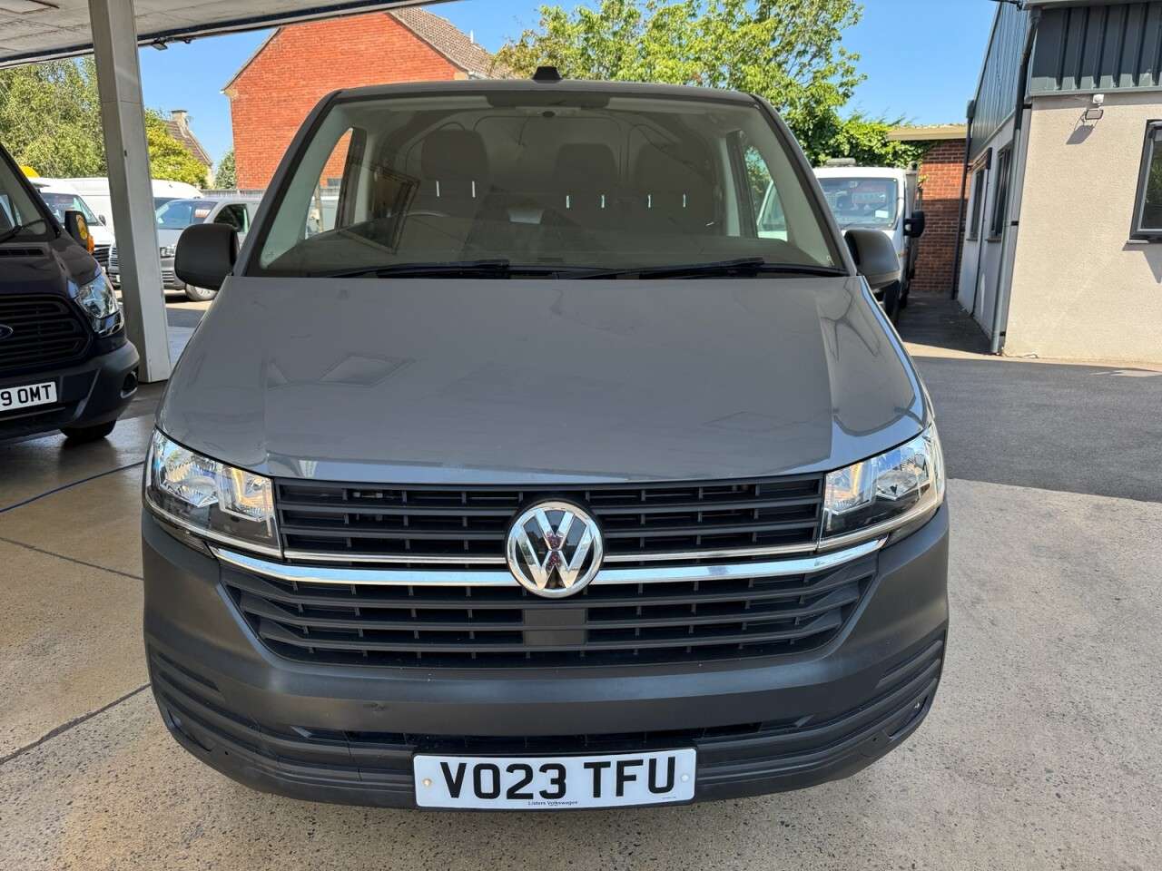 A 2023 VOLKSWAGEN TRANSPORTER 2.0 TDI T30 Startline Business Panel Van 5dr Diesel Manual FWD LWB Euro 6 ( A 2023 VOLKSWAGEN TRANSPORTER 2.0 TDI T30 Startline Business Panel Van 5dr Diesel Manual FWD LWB Euro 6 (