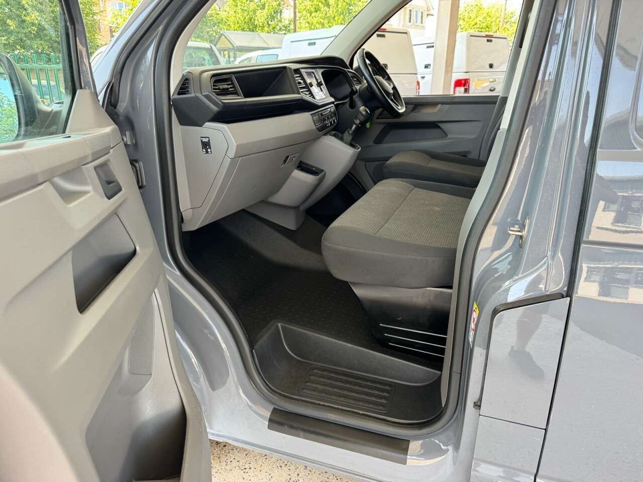 2023 VOLKSWAGEN TRANSPORTER 2023 VOLKSWAGEN TRANSPORTER