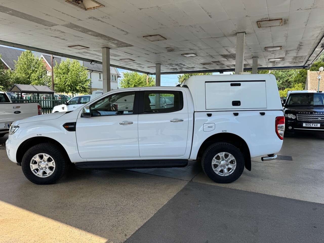 A 2021 FORD RANGER 2.0 EcoBlue XLT Pickup Double Cab 4dr Diesel Manual 4WD Euro 6 (s/s) (170 p A 2021 FORD RANGER 2.0 EcoBlue XLT Pickup Double Cab 4dr Diesel Manual 4WD Euro 6 (s/s) (170 p