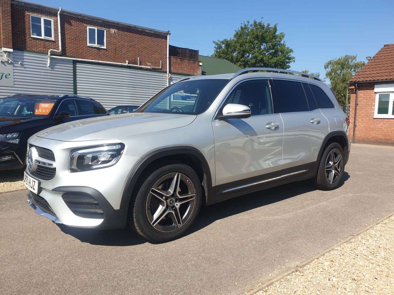 A 2021 MERCEDES-BENZ GLB 1.3 GLB200 AMG Line SUV 5dr Petrol 7G-DCT Euro 6 (s/s) (163 ps) 7-seater, 1 A 2021 MERCEDES-BENZ GLB 1.3 GLB200 AMG Line SUV 5dr Petrol 7G-DCT Euro 6 (s/s) (163 ps) 7-seater, 1