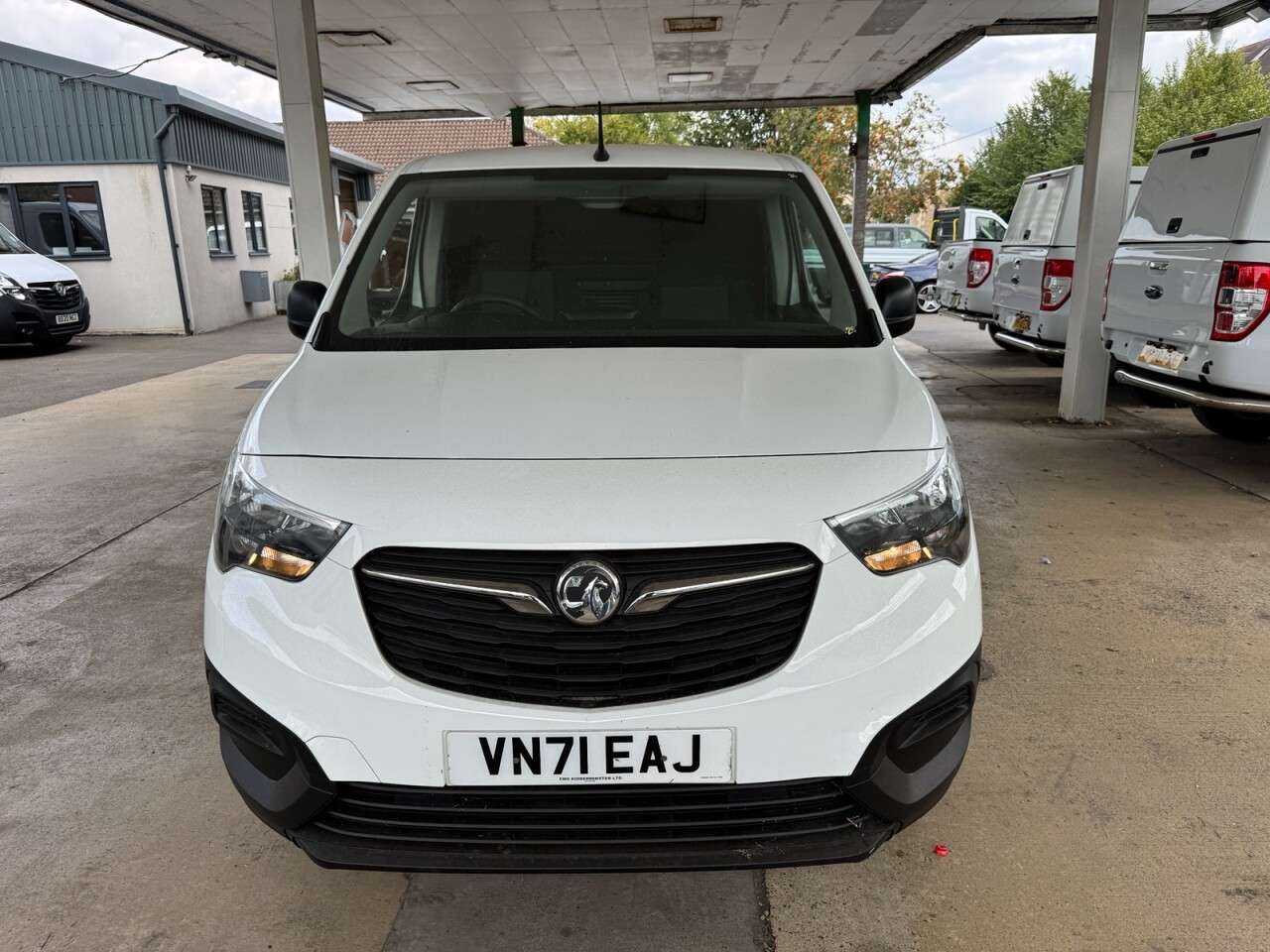 A 2021 VAUXHALL COMBO 1.5 Turbo D 2300 Dynamic Panel Van 4dr Diesel Manual L1 H1 Euro 6 (100 ps) A 2021 VAUXHALL COMBO 1.5 Turbo D 2300 Dynamic Panel Van 4dr Diesel Manual L1 H1 Euro 6 (100 ps)