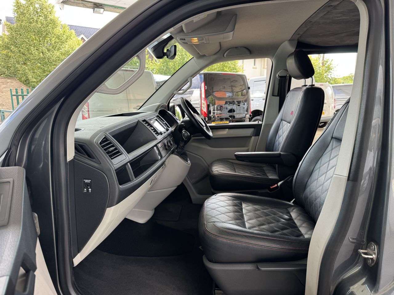 2017 VOLKSWAGEN TRANSPORTER 2017 VOLKSWAGEN TRANSPORTER