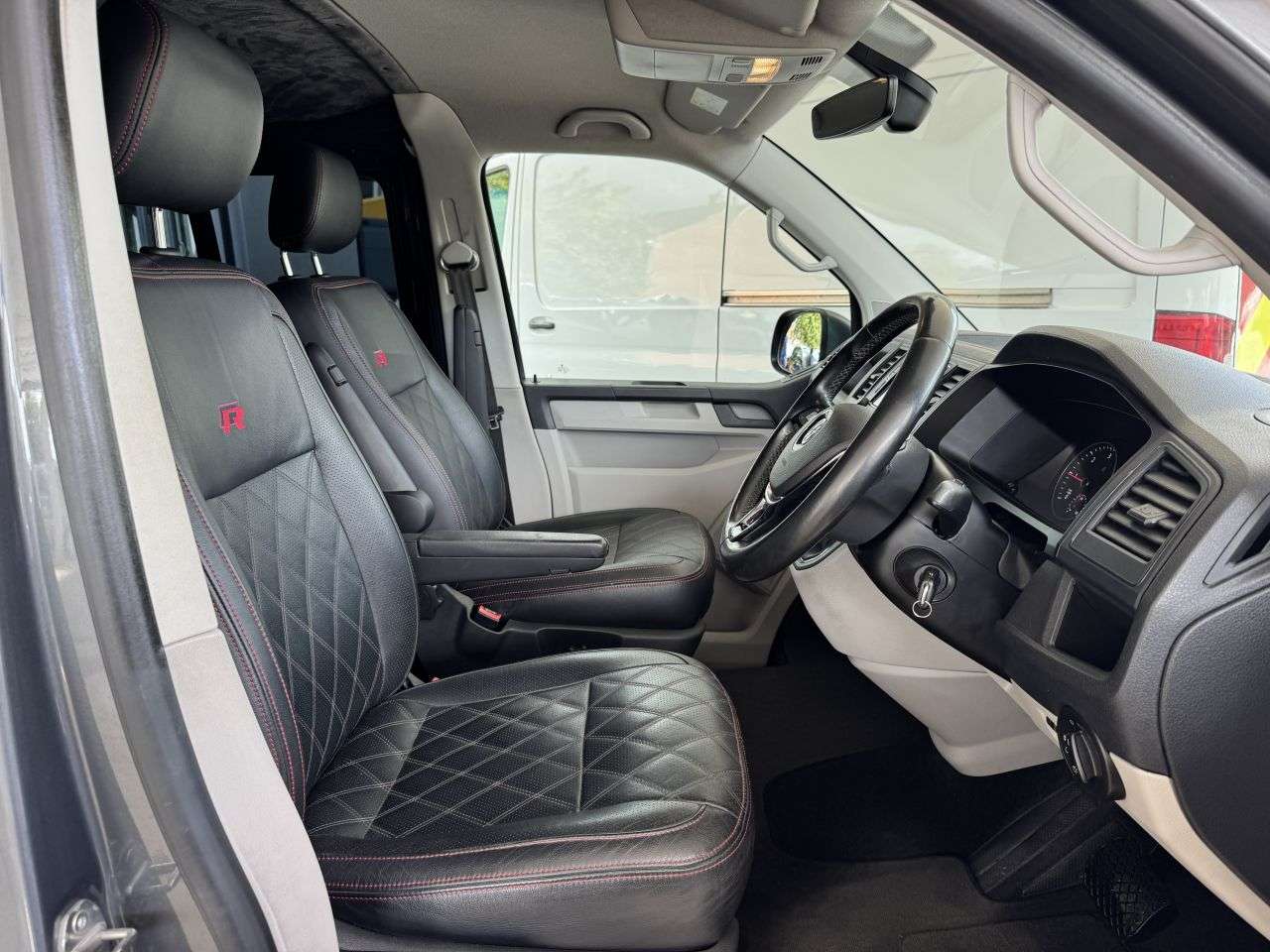2017 VOLKSWAGEN TRANSPORTER 2017 VOLKSWAGEN TRANSPORTER