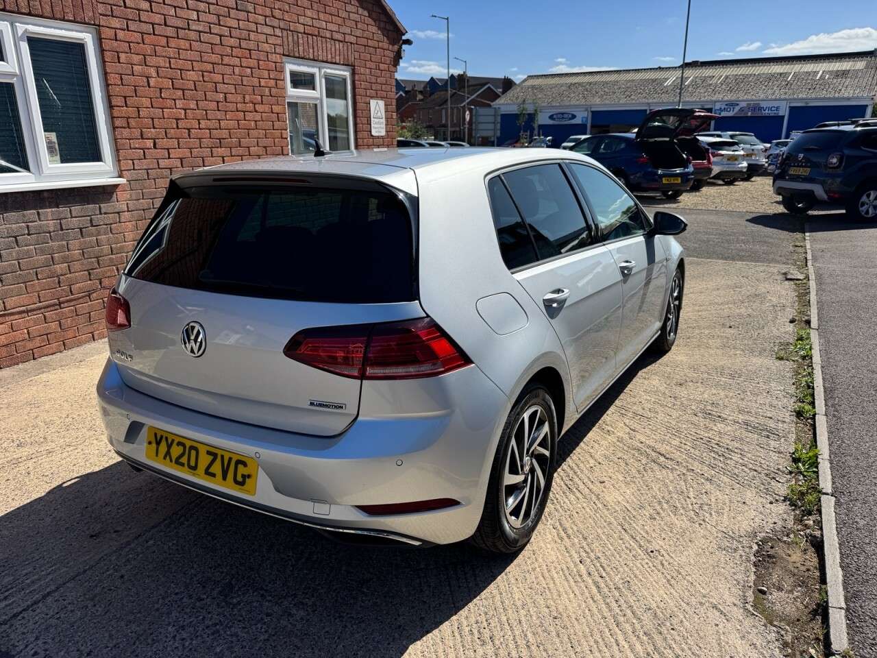 2020 VOLKSWAGEN GOLF 2020 VOLKSWAGEN GOLF