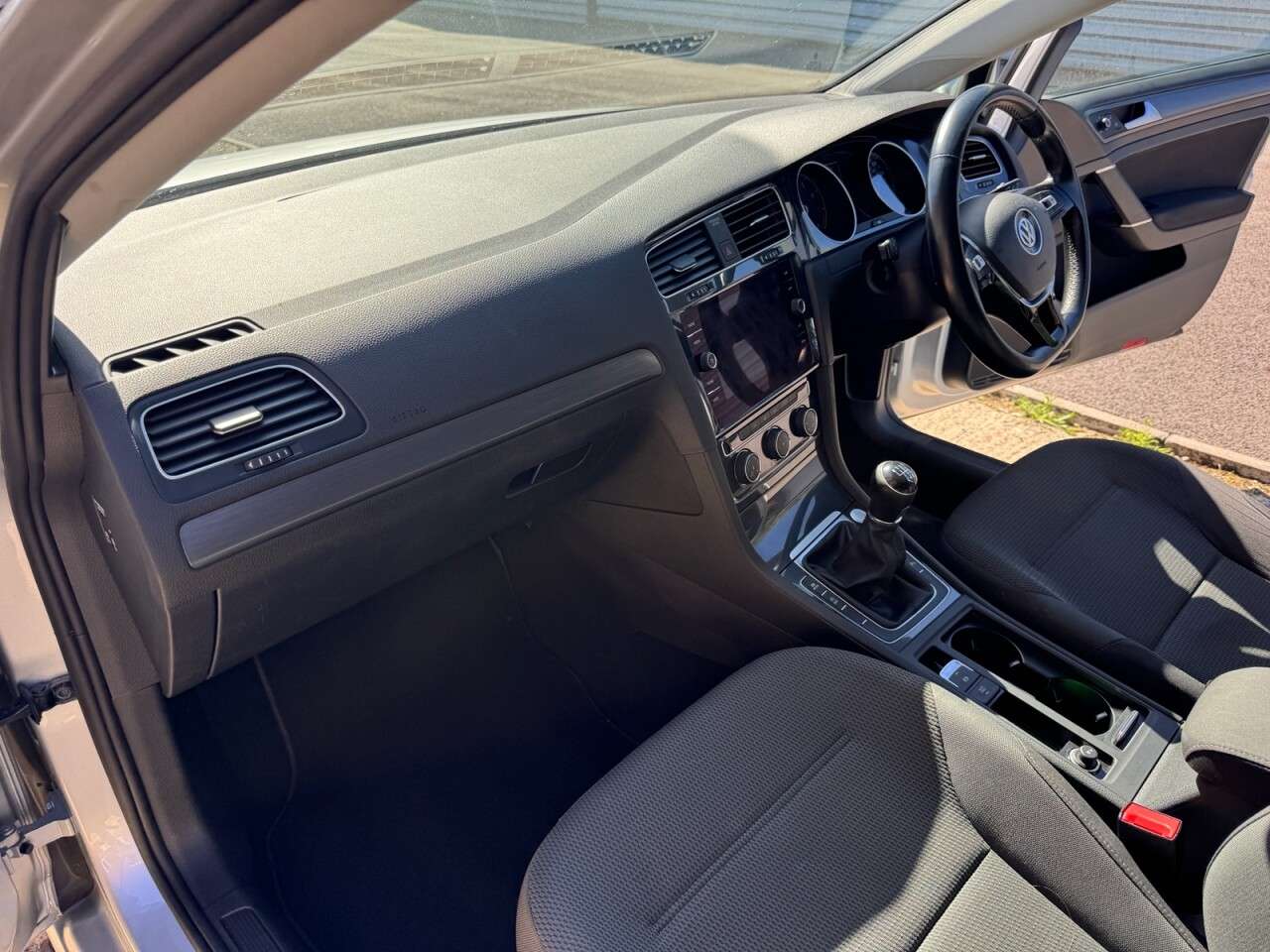 2020 VOLKSWAGEN GOLF 2020 VOLKSWAGEN GOLF