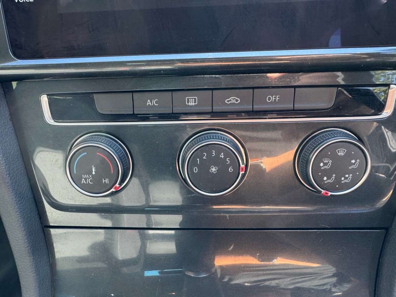 2020 VOLKSWAGEN GOLF 2020 VOLKSWAGEN GOLF
