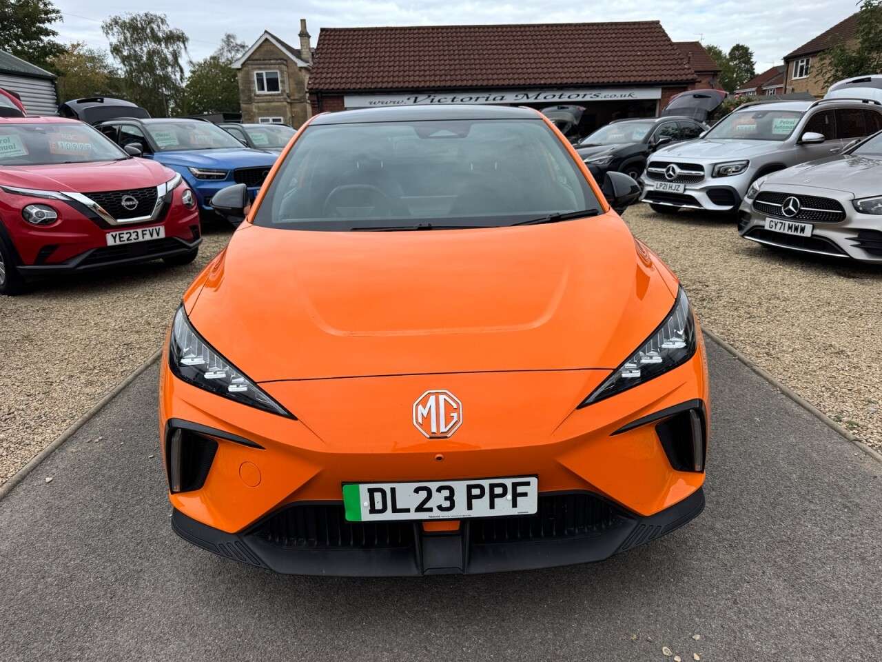 A 2023 MG MG4 64kWh Trophy Long Range Hatchback 5dr Electric Auto (203 ps) A 2023 MG MG4 64kWh Trophy Long Range Hatchback 5dr Electric Auto (203 ps)