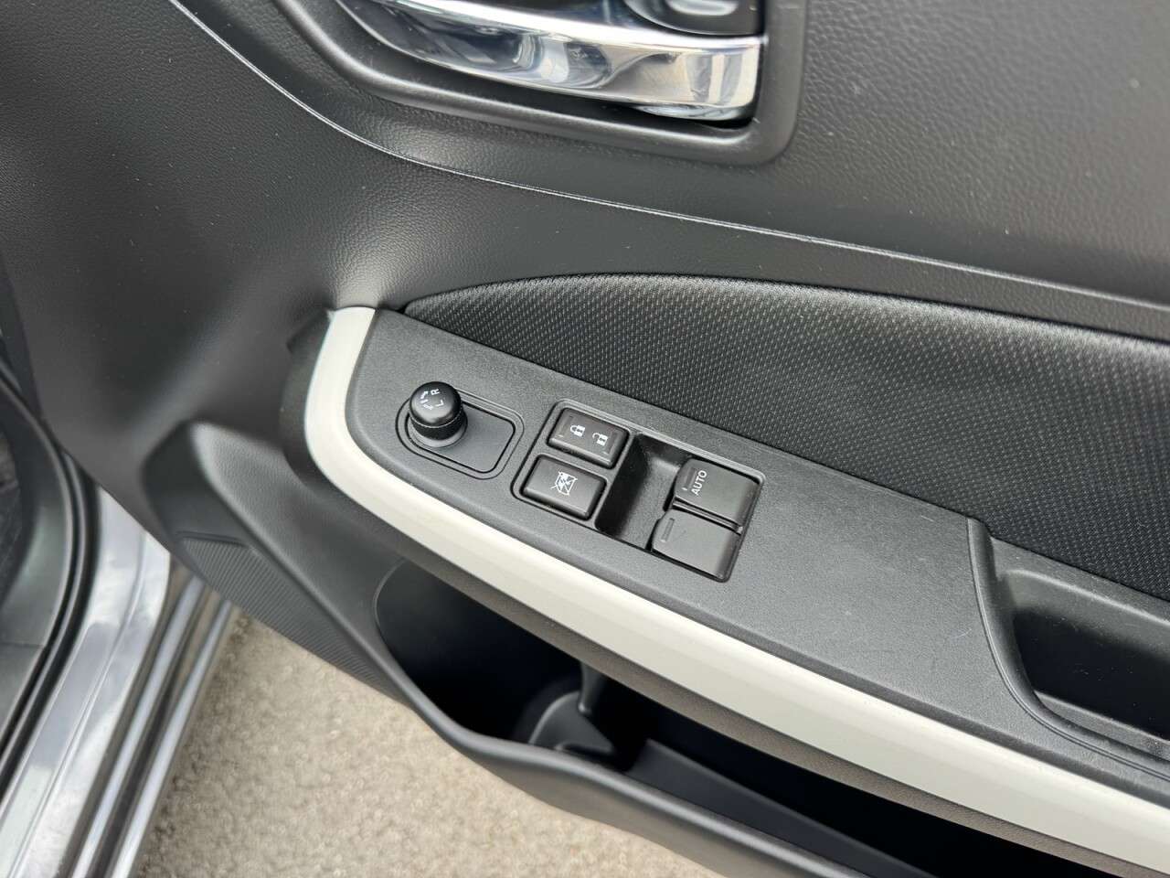 2022 SUZUKI SWIFT 2022 SUZUKI SWIFT