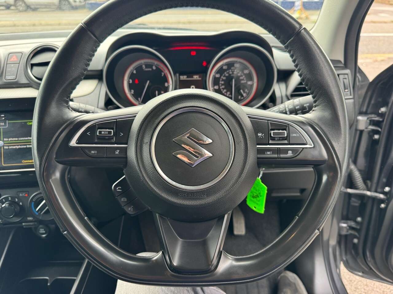 2022 SUZUKI SWIFT 2022 SUZUKI SWIFT