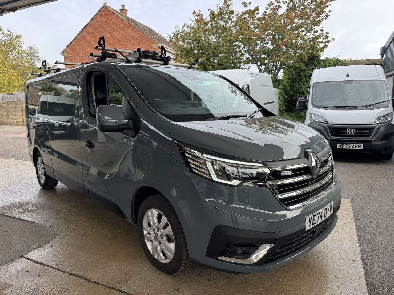A 2024 RENAULT TRAFIC 2.0 dCi Blue LL30 Extra Panel Van 5dr Diesel Manual L2 H1 Euro 6 (s/s) (130 A 2024 RENAULT TRAFIC 2.0 dCi Blue LL30 Extra Panel Van 5dr Diesel Manual L2 H1 Euro 6 (s/s) (130