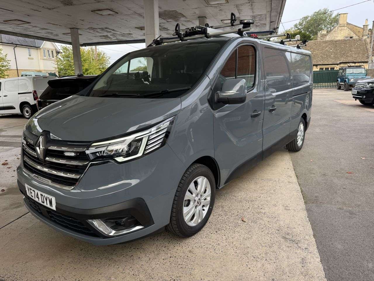 A 2024 RENAULT TRAFIC 2.0 dCi Blue LL30 Extra Panel Van 5dr Diesel Manual L2 H1 Euro 6 (s/s) (130 A 2024 RENAULT TRAFIC 2.0 dCi Blue LL30 Extra Panel Van 5dr Diesel Manual L2 H1 Euro 6 (s/s) (130