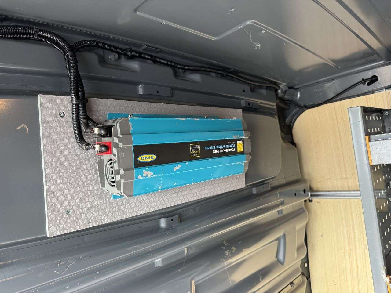 2024 RENAULT TRAFIC 2024 RENAULT TRAFIC