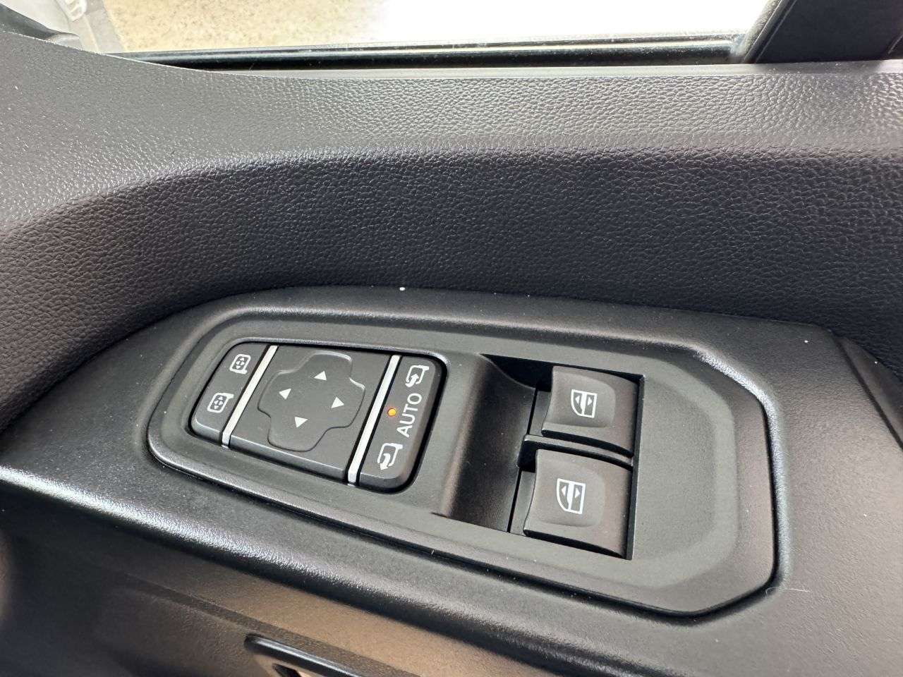 2024 RENAULT TRAFIC 2024 RENAULT TRAFIC