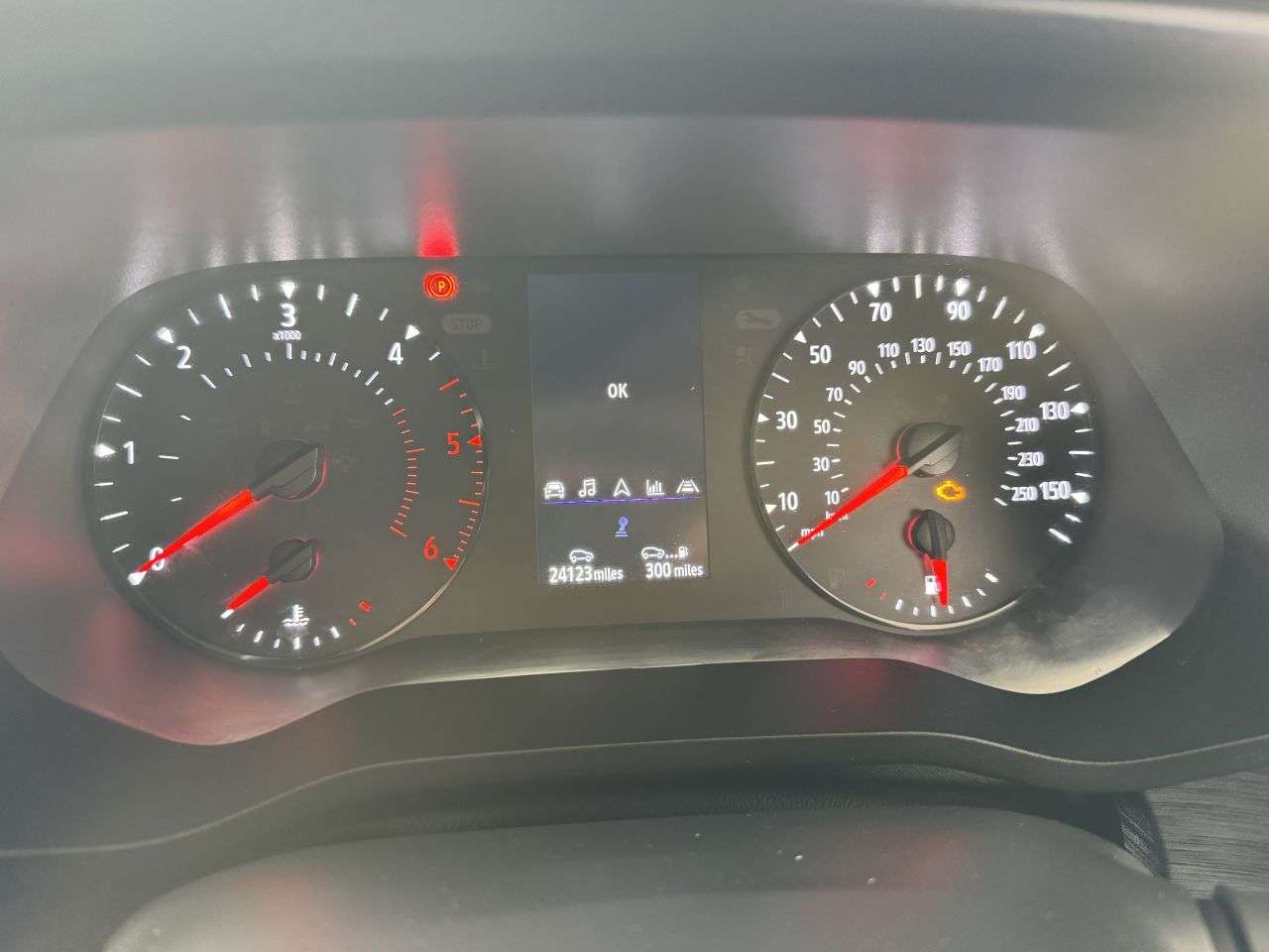2024 RENAULT TRAFIC 2024 RENAULT TRAFIC