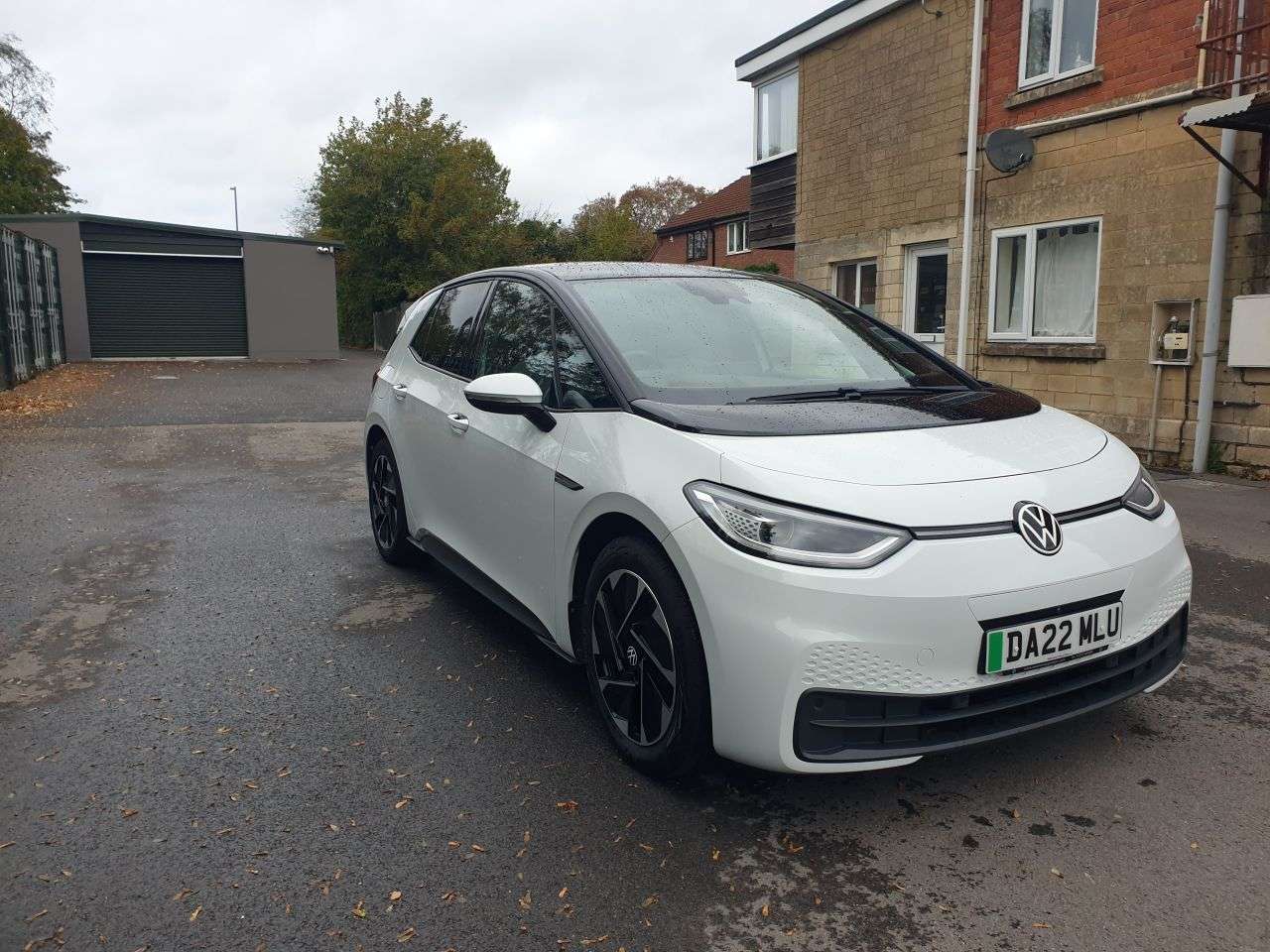 A 2022 VOLKSWAGEN ID.3 Pro Performance 58kWh Max Hatchback 5dr Electric Auto (204 ps) One owner 40 A 2022 VOLKSWAGEN ID.3 Pro Performance 58kWh Max Hatchback 5dr Electric Auto (204 ps) One owner 40