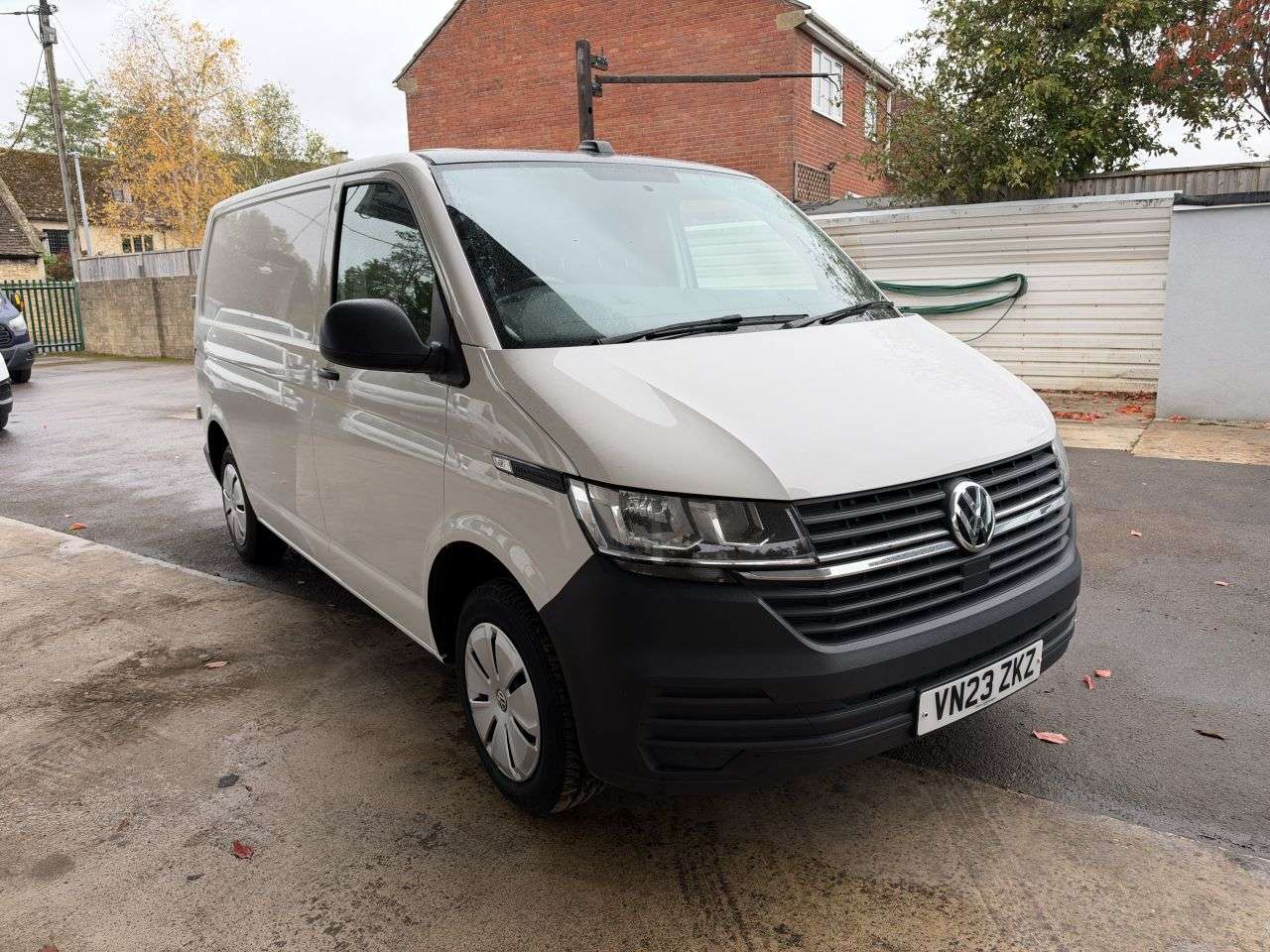 A 2023 VOLKSWAGEN TRANSPORTER 2.0 TDI T28 Startline Panel Van 5dr Diesel Manual FWD SWB Euro 6 (s/s) (110 A 2023 VOLKSWAGEN TRANSPORTER 2.0 TDI T28 Startline Panel Van 5dr Diesel Manual FWD SWB Euro 6 (s/s) (110
