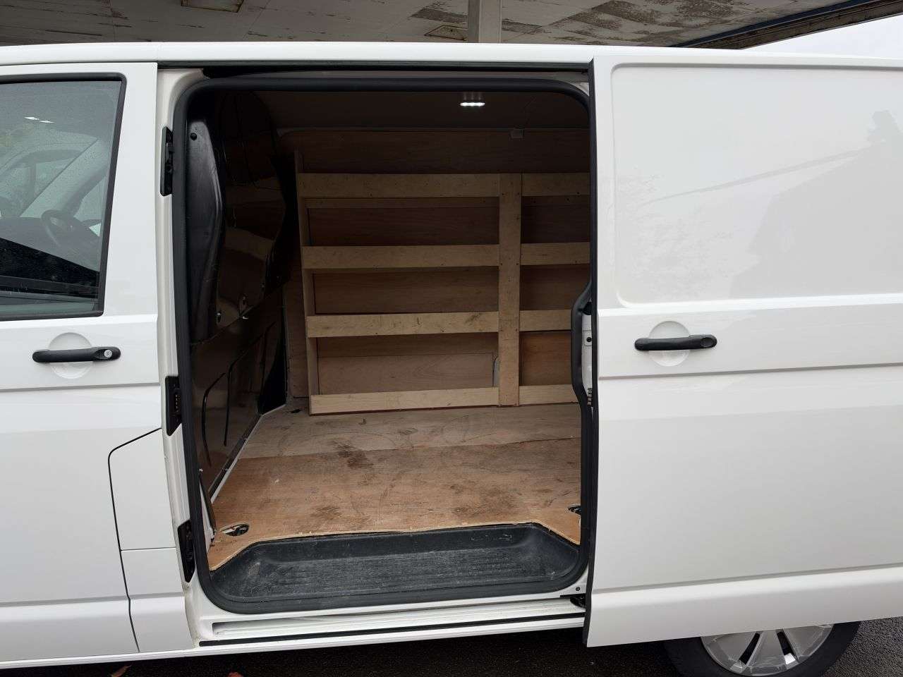 2023 VOLKSWAGEN TRANSPORTER 2023 VOLKSWAGEN TRANSPORTER