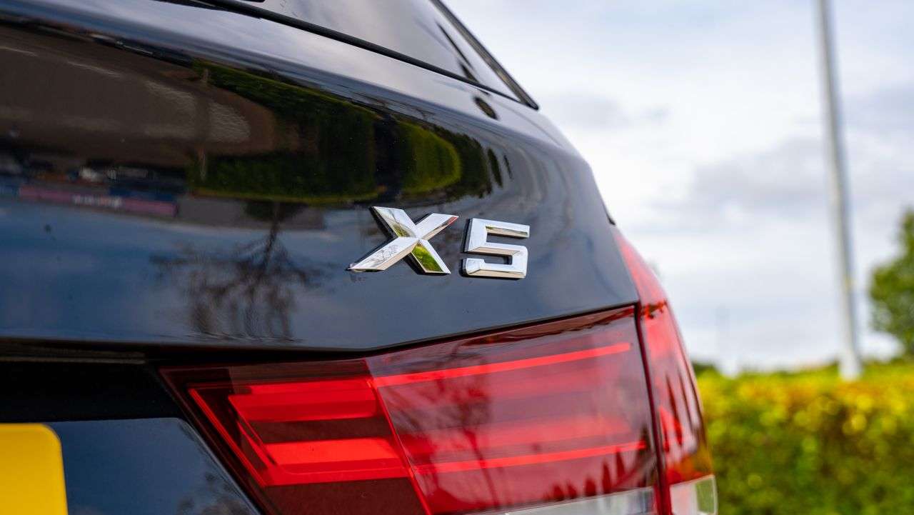 null BMW X5 null BMW X5