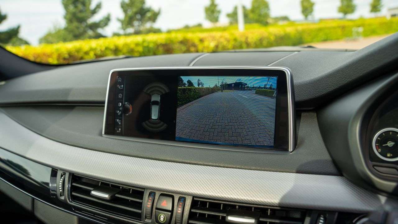 null BMW X5 null BMW X5