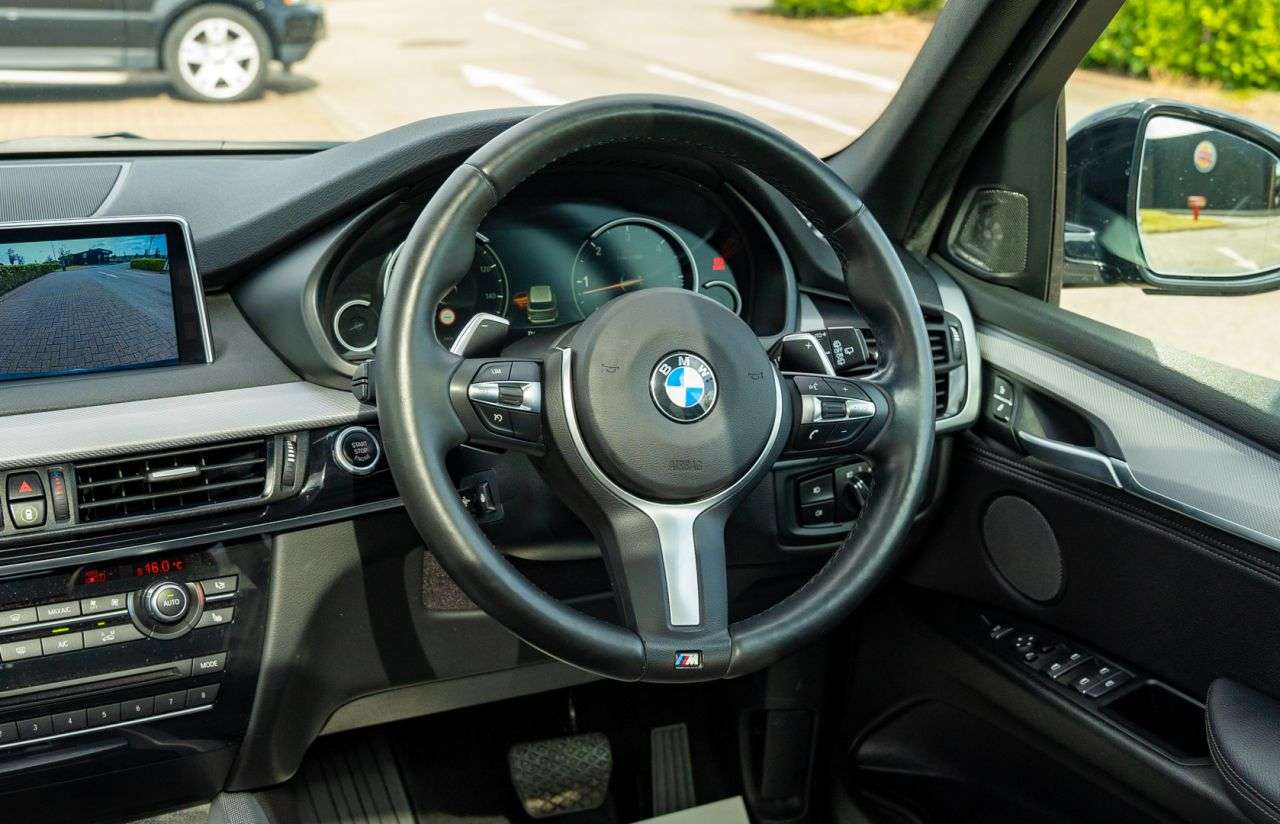 null BMW X5 null BMW X5