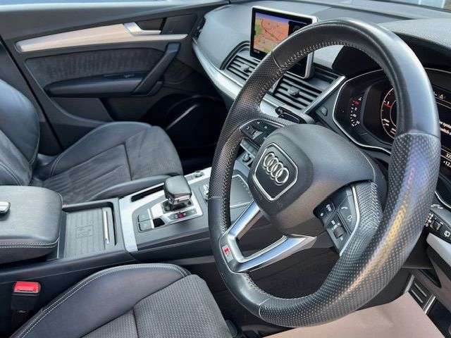 2018 AUDI Q5 2018 AUDI Q5