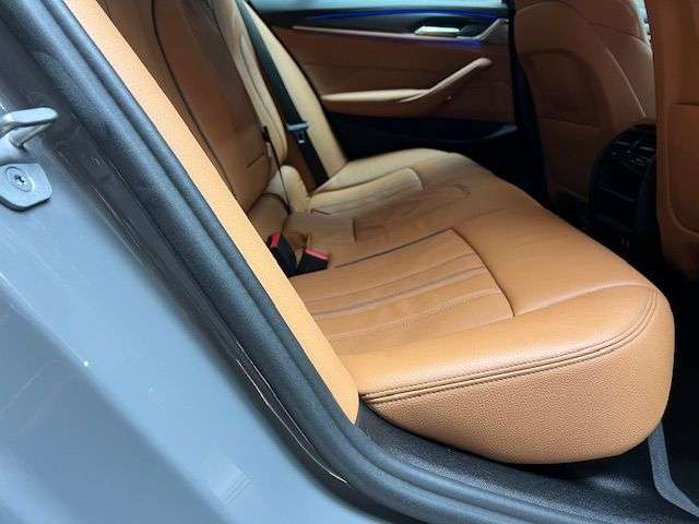 2022 BMW 5 SERIES 2022 BMW 5 SERIES