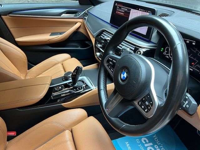 2022 BMW 5 SERIES 2022 BMW 5 SERIES