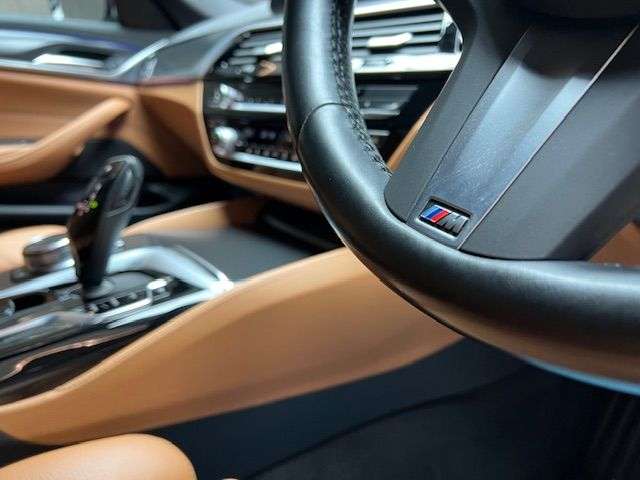 2022 BMW 5 SERIES 2022 BMW 5 SERIES