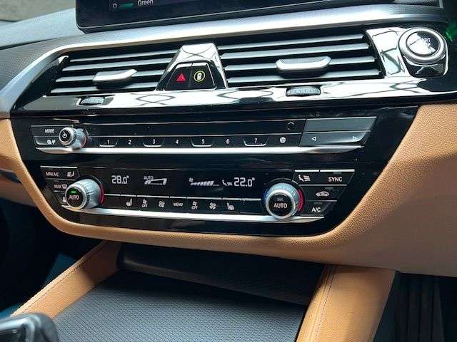 2022 BMW 5 SERIES 2022 BMW 5 SERIES