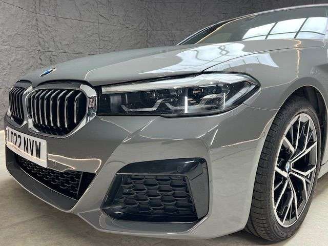 2022 BMW 5 SERIES 2022 BMW 5 SERIES
