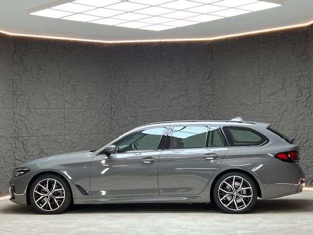 2022 BMW 5 SERIES 2022 BMW 5 SERIES