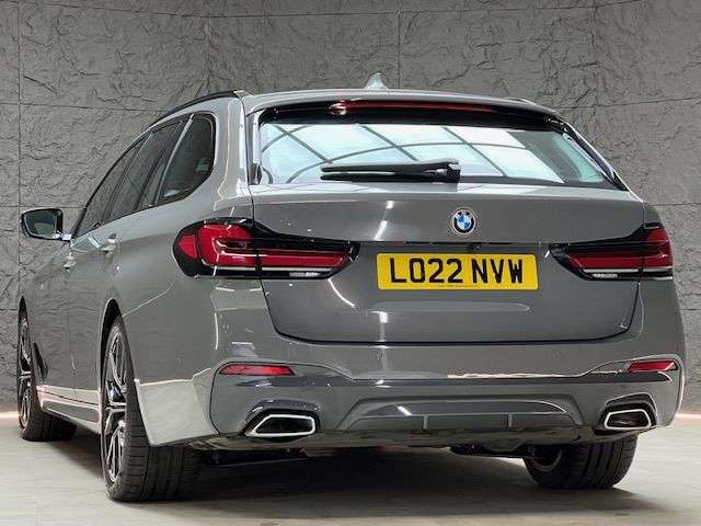 2022 BMW 5 SERIES 2022 BMW 5 SERIES