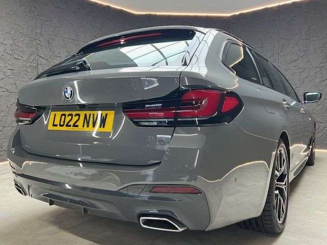 2022 BMW 5 SERIES 2022 BMW 5 SERIES