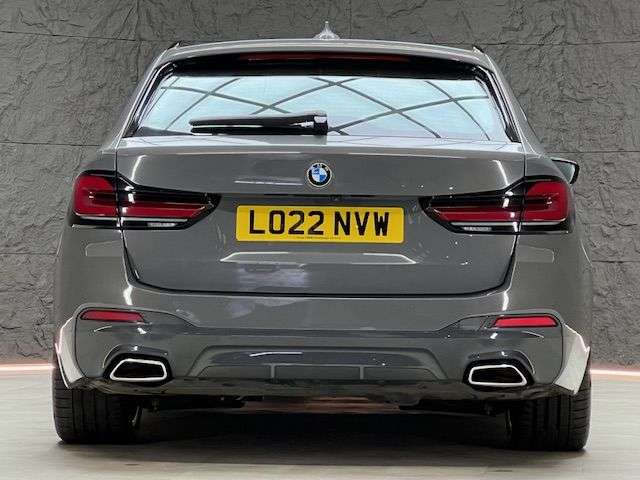 2022 BMW 5 SERIES 2022 BMW 5 SERIES