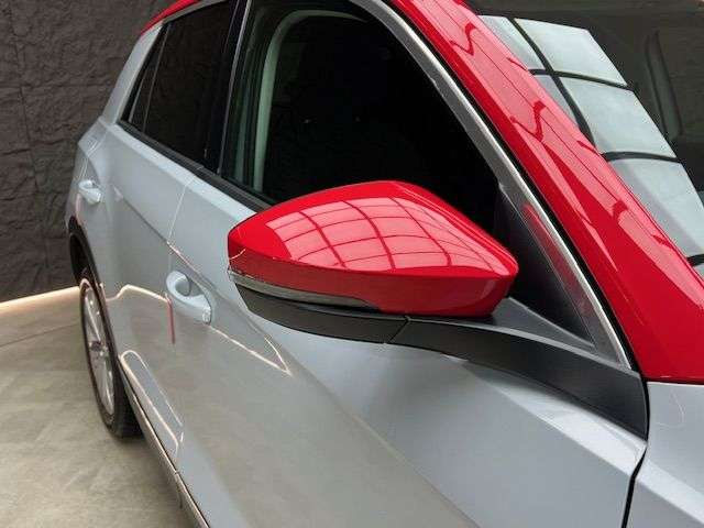 2019 VOLKSWAGEN T-ROC 2019 VOLKSWAGEN T-ROC