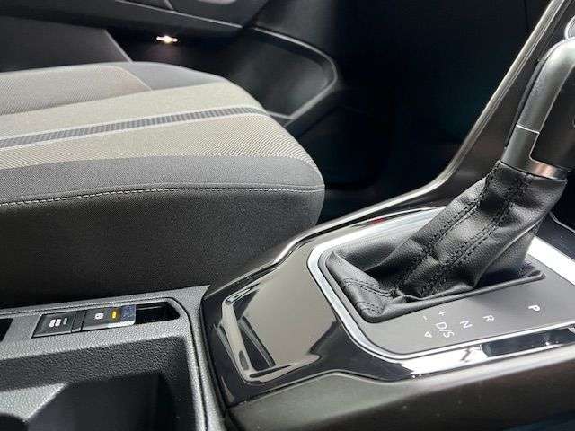 2019 VOLKSWAGEN T-ROC 2019 VOLKSWAGEN T-ROC