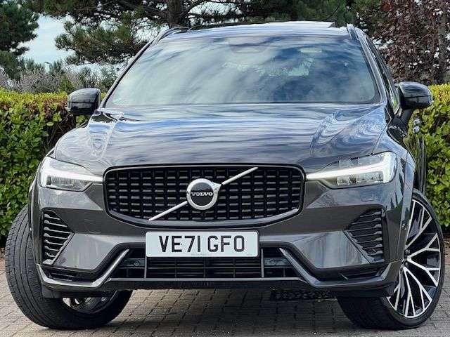 2021 VOLVO XC60 2021 VOLVO XC60