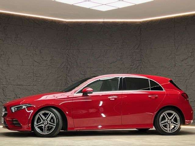 A 2019 MERCEDES-BENZ A-CLASS 2.0 A200d AMG Line (Premium Plus) Hatchback 5dr Diesel 8G-DCT Euro 6 (s/s) A 2019 MERCEDES-BENZ A-CLASS 2.0 A200d AMG Line (Premium Plus) Hatchback 5dr Diesel 8G-DCT Euro 6 (s/s)