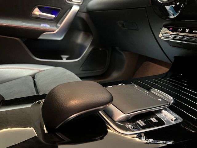 2019 MERCEDES-BENZ A-CLASS 2019 MERCEDES-BENZ A-CLASS