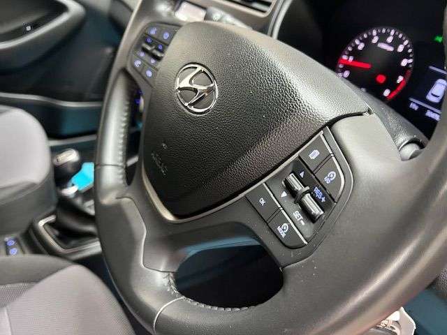 2020 HYUNDAI I20 2020 HYUNDAI I20